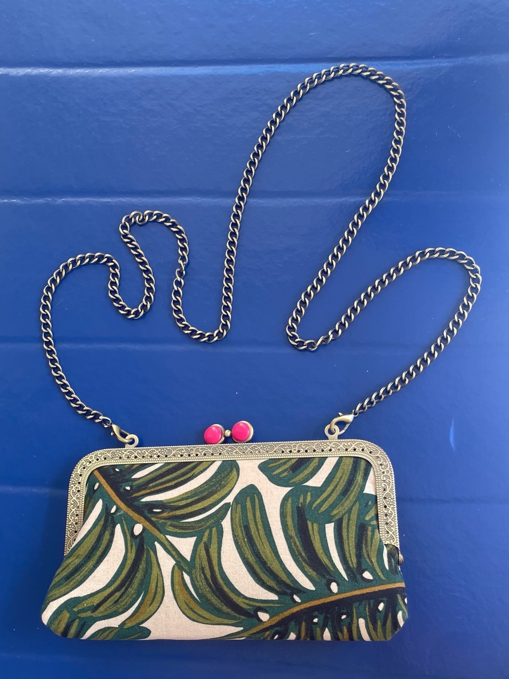 Kiki and Syds Monstera Palm Leaf MIDI Kiss-Lock Clutch with Crossbody Chain